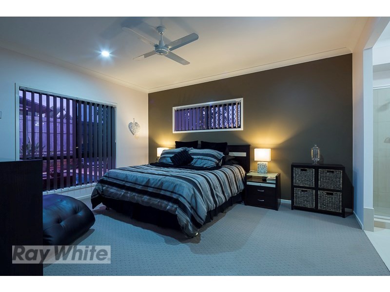 31 Cypress Street, Redland Bay QLD 4165