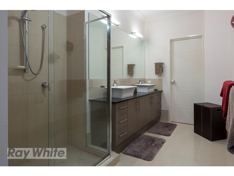 31 Cypress Street, Redland Bay QLD 4165