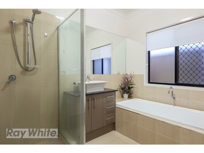 31 Cypress Street, Redland Bay QLD 4165