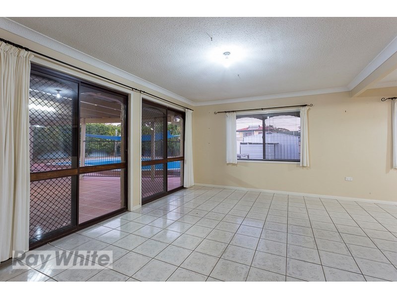 173 Dart Street, Redland Bay QLD 4165