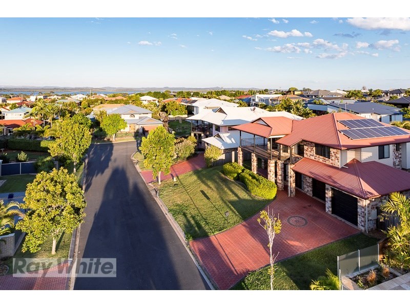 4 Creedin Court, Redland Bay QLD 4165