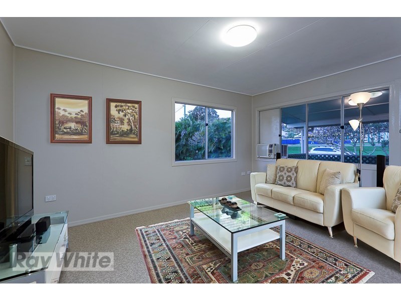 13 Bingle Road, Dunwich QLD 4183