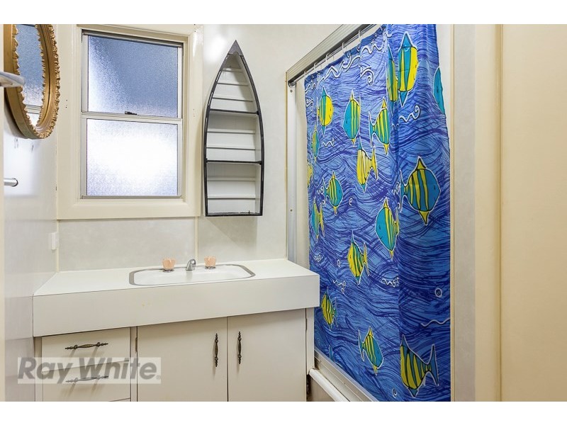 13 Bingle Road, Dunwich QLD 4183