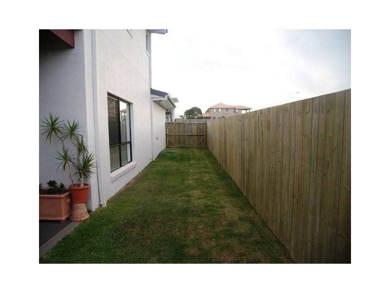 69 Spinnaker Circuit, Redland Bay QLD 4165