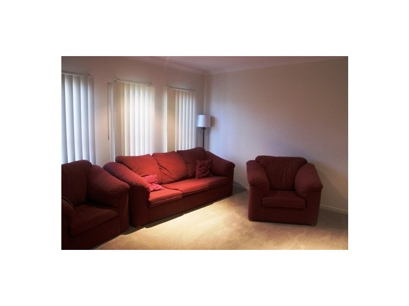 69 Spinnaker Circuit, Redland Bay QLD 4165