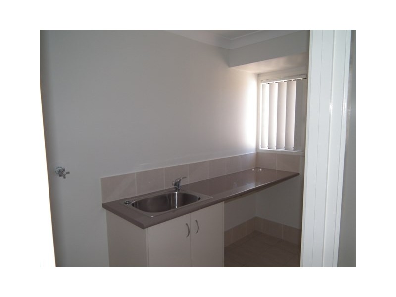 37 Lancaster Circuit, Redland Bay QLD 4165