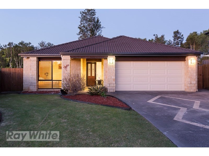 16 Ebony Crescent, Redland Bay QLD 4165