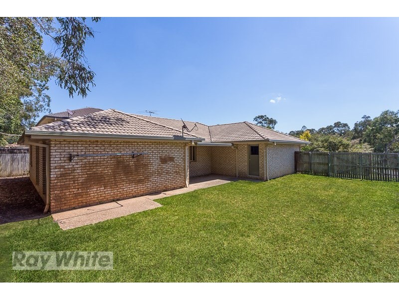 32 Lime Street, Redland Bay QLD 4165