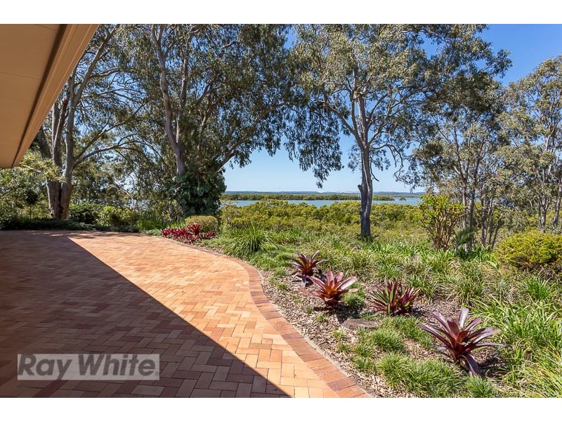8 Vine Street, Redland Bay QLD 4165