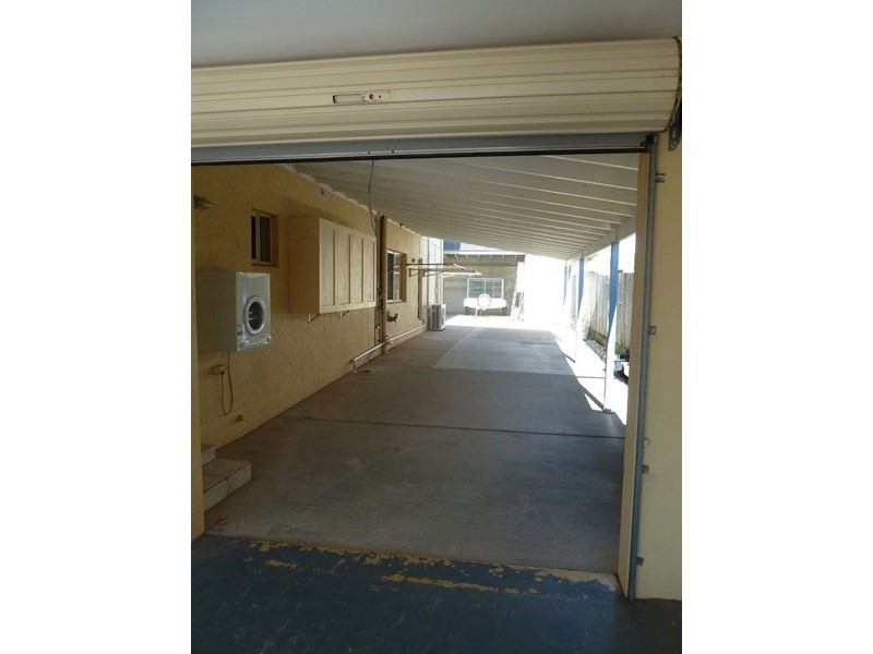 6 Baylink Drive, Redland Bay QLD 4165