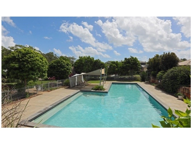 2 Shaw Place, Redland Bay QLD 4165