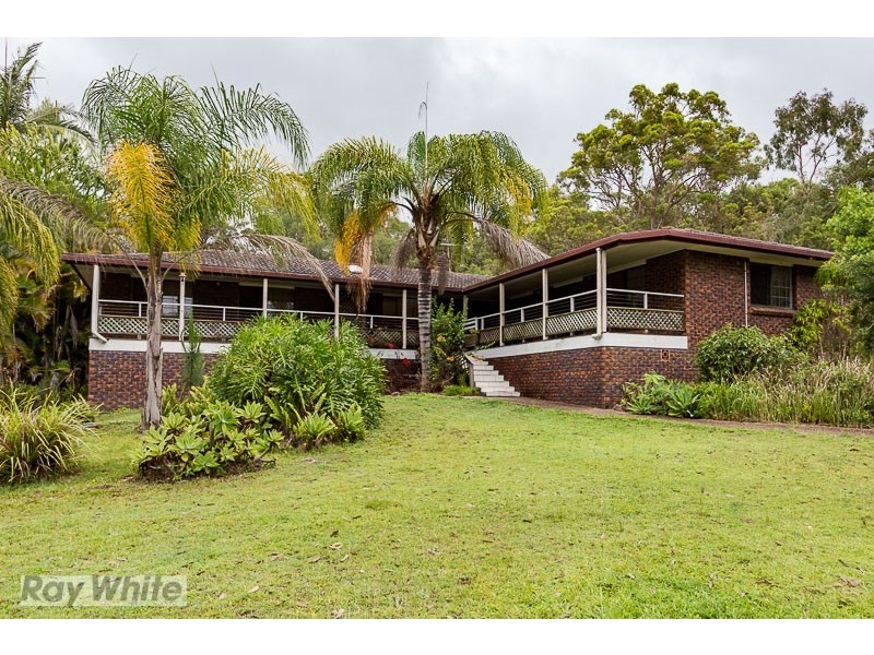 83-85 Lagoon View Road, Redland Bay QLD 4165