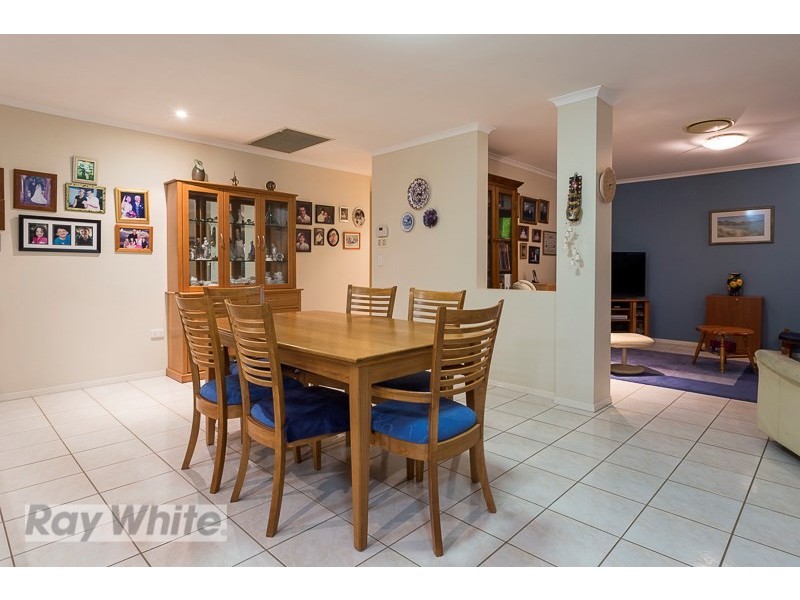 12 Keirnan Street, Redland Bay QLD 4165