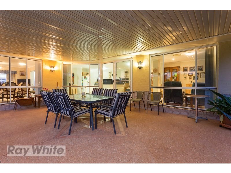 12 Keirnan Street, Redland Bay QLD 4165