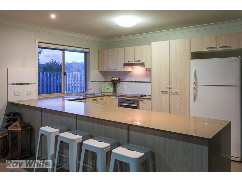 10 Balladonia Street, Mount Cotton QLD 4165