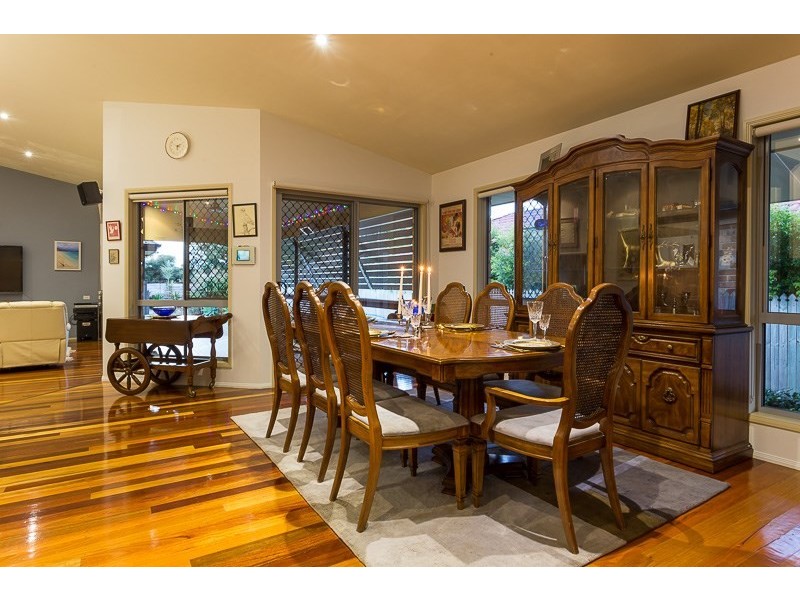 20 Kimbolton Drive, Redland Bay QLD 4165