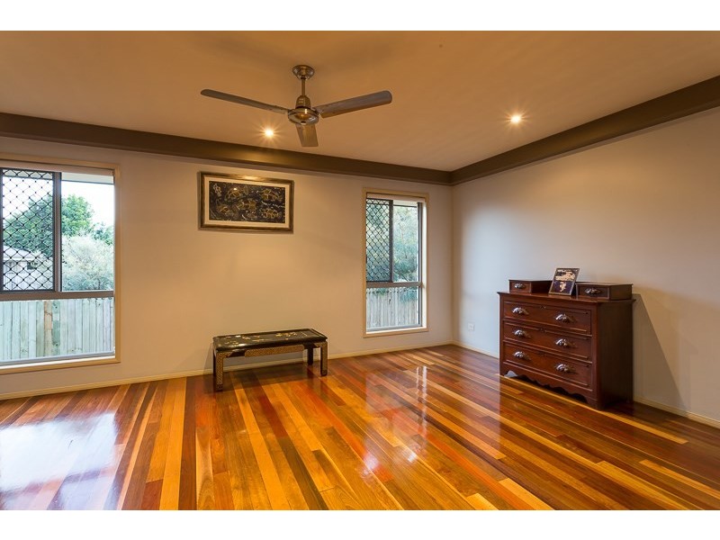 20 Kimbolton Drive, Redland Bay QLD 4165