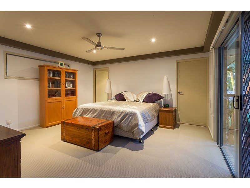 20 Kimbolton Drive, Redland Bay QLD 4165