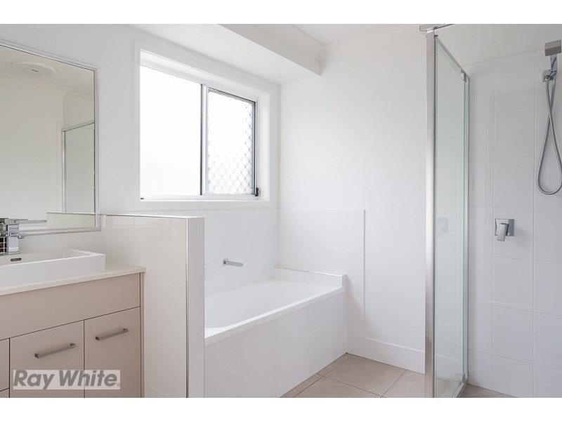44 Willis Close, Redland Bay QLD 4165