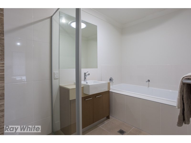 28 Hoop Pine Street, Mount Cotton QLD 4165