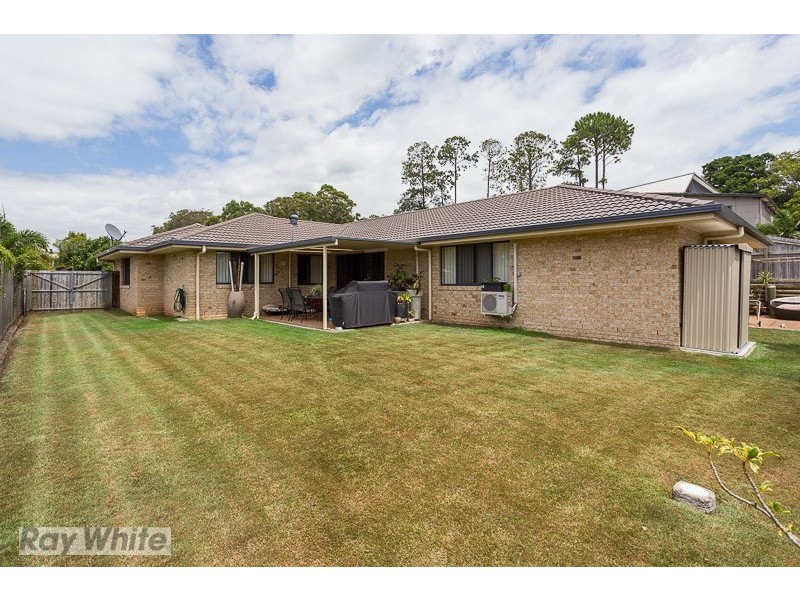 6 Scampi Place, Redland Bay QLD 4165