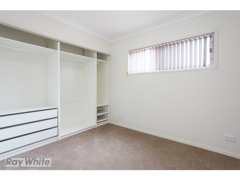 4 Kruger Street, Redland Bay QLD 4165