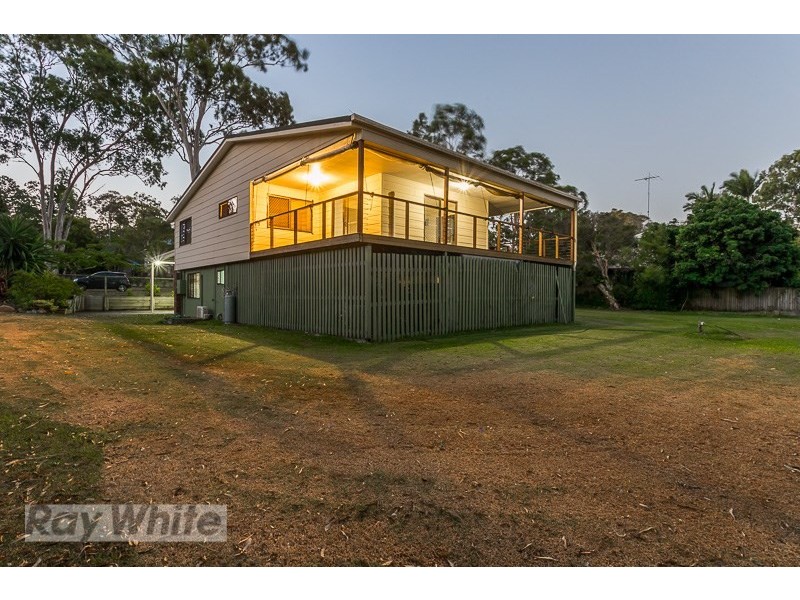 24 Vine Street, Redland Bay QLD 4165