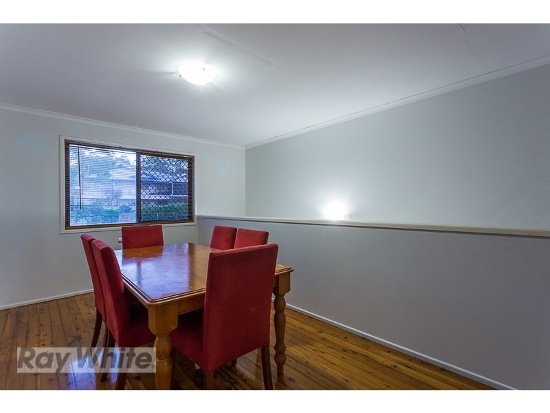 24 Vine Street, Redland Bay QLD 4165