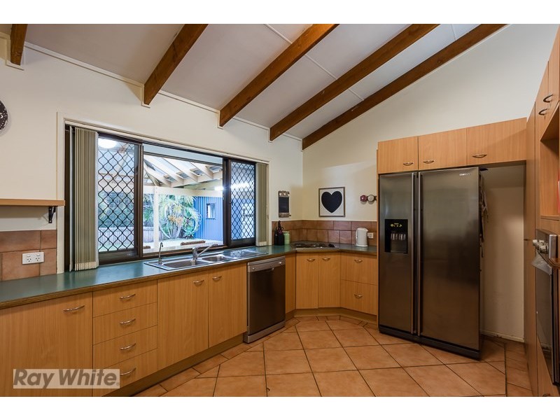 20 Sunningdale Drive, Redland Bay QLD 4165