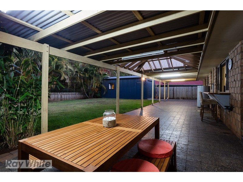 20 Sunningdale Drive, Redland Bay QLD 4165