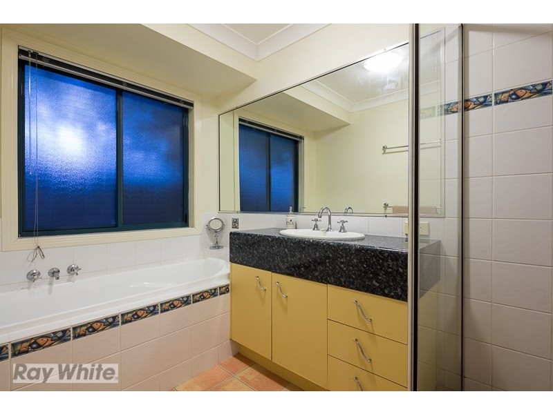 42 Downey Street, Ormiston QLD 4160