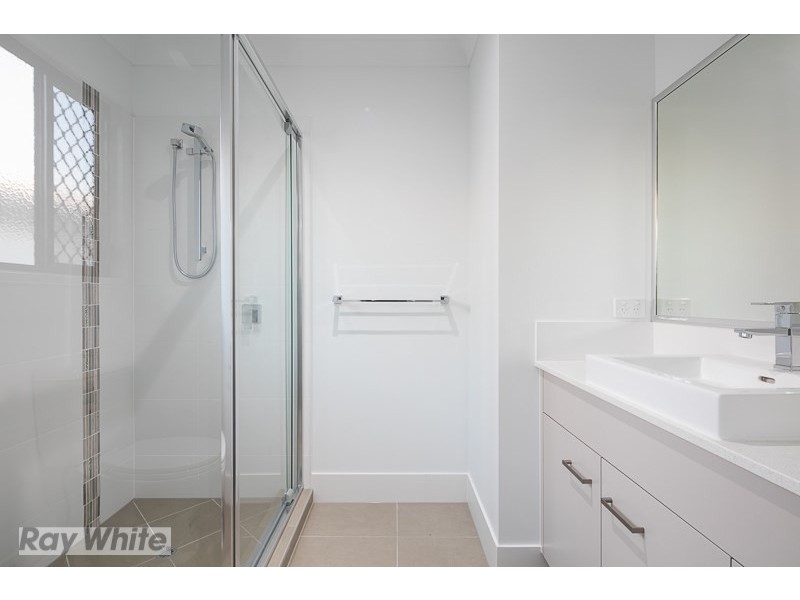 13 Junee Street, Redland Bay QLD 4165