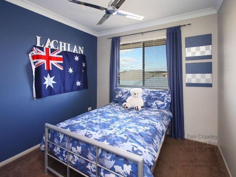32 Bedarra Street, Redland Bay QLD 4165