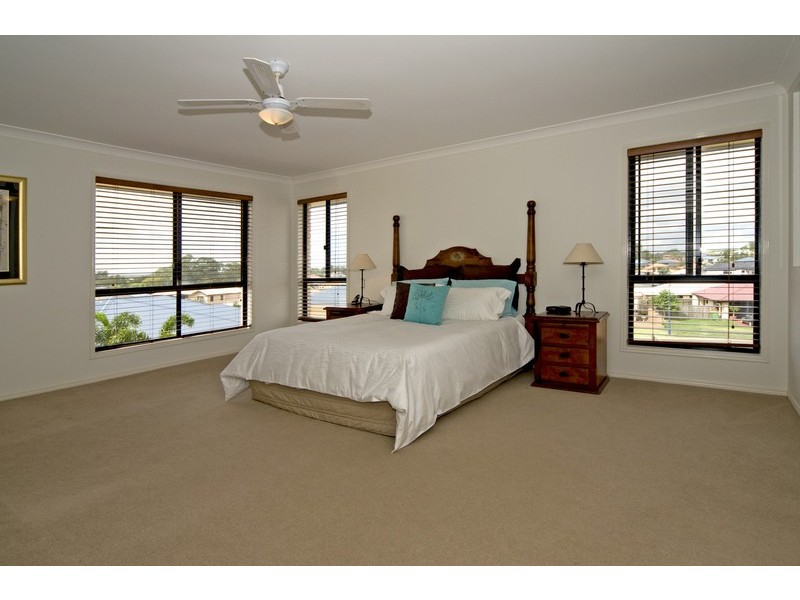 72 Penzance Drive, Redland Bay QLD 4165