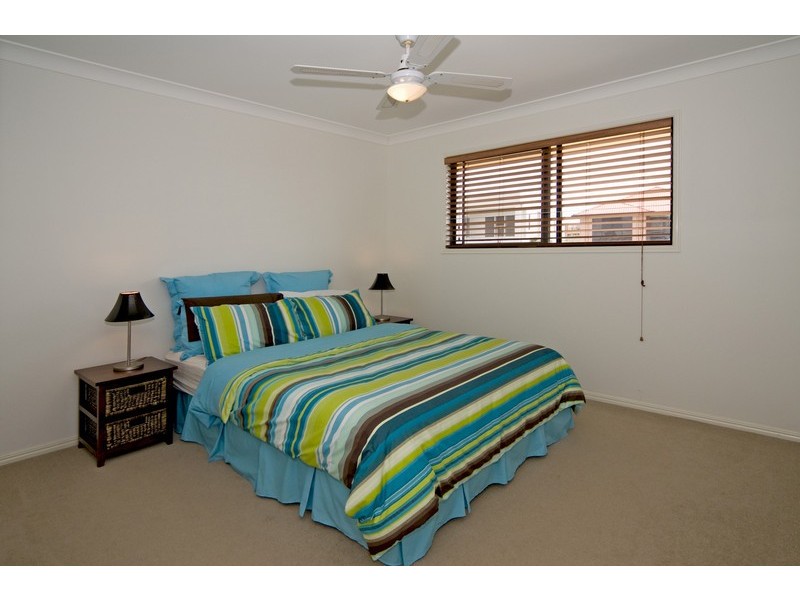 72 Penzance Drive, Redland Bay QLD 4165