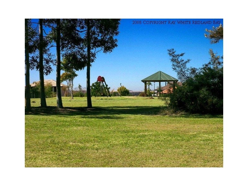 10 Horizon Place, Redland Bay QLD 4165