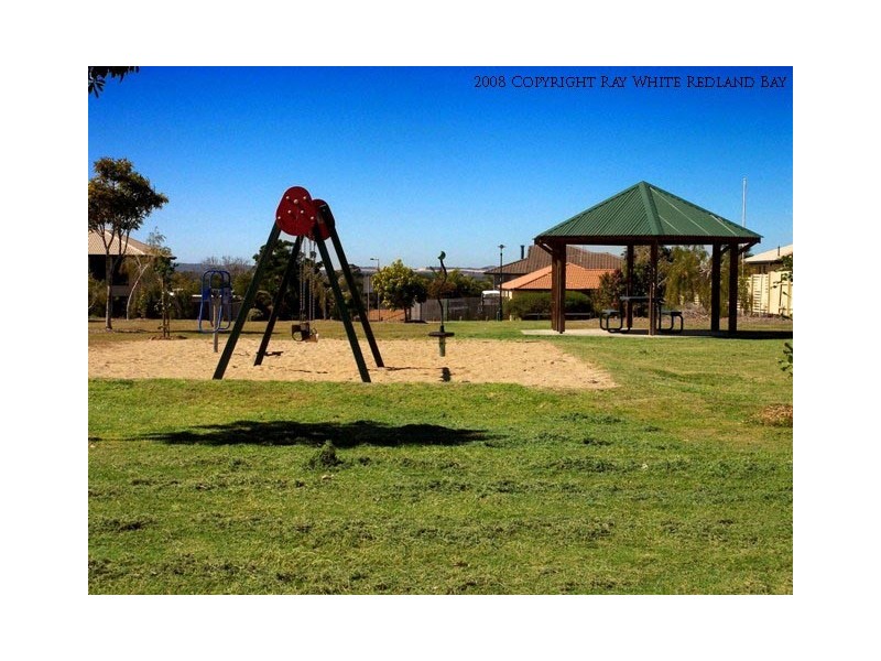 10 Horizon Place, Redland Bay QLD 4165