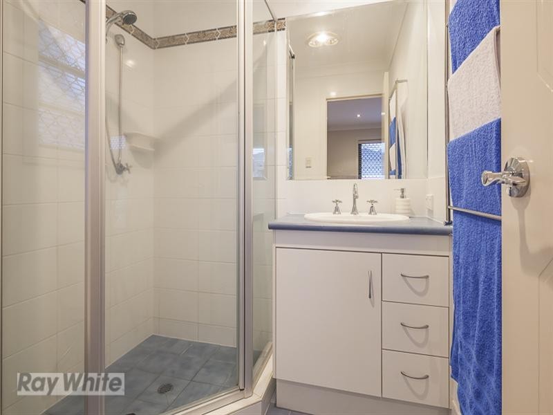 32 Watervale Drive, Redland Bay QLD 4165