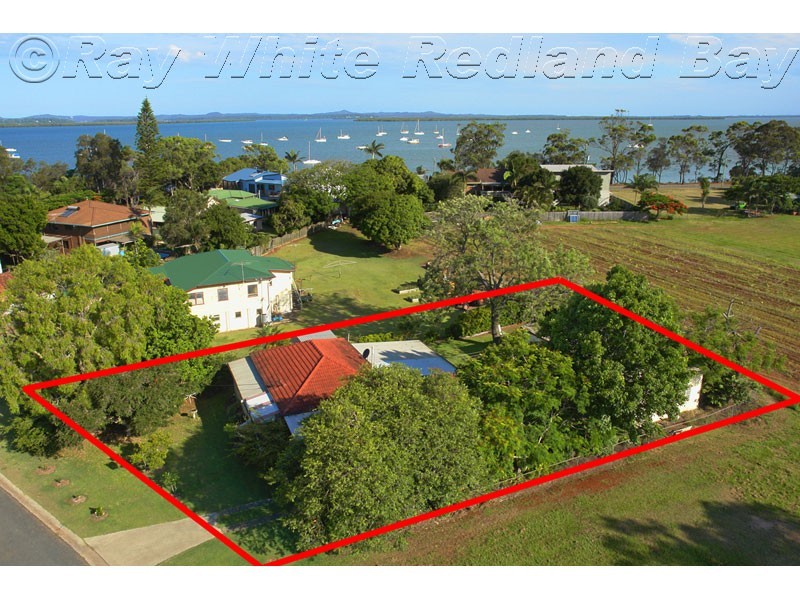 5 Auster Street, Redland Bay QLD 4165
