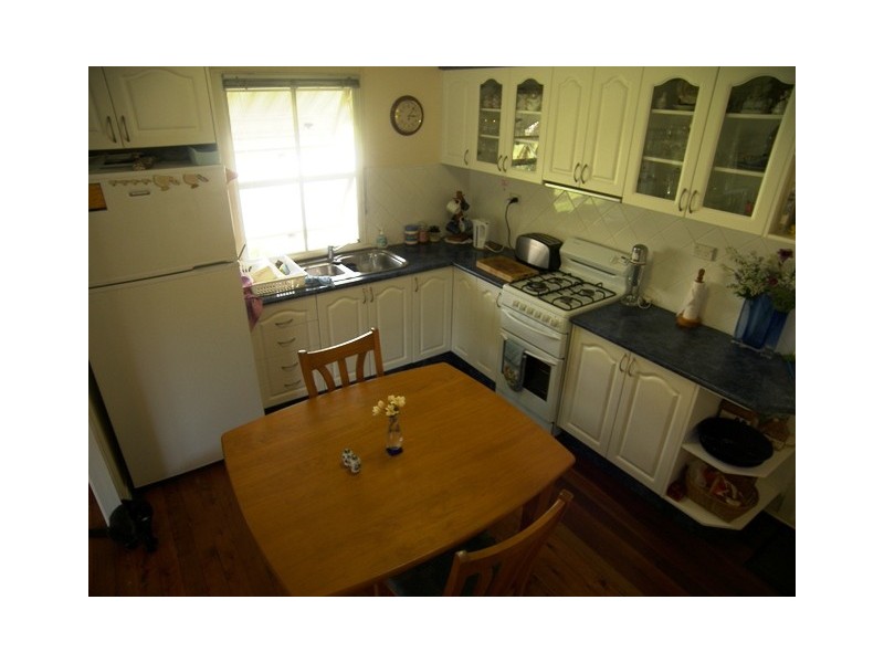 5 Auster Street, Redland Bay QLD 4165