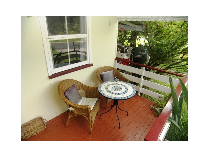 5 Auster Street, Redland Bay QLD 4165