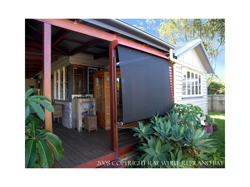 6 Oakland Avenue, Redland Bay QLD 4165