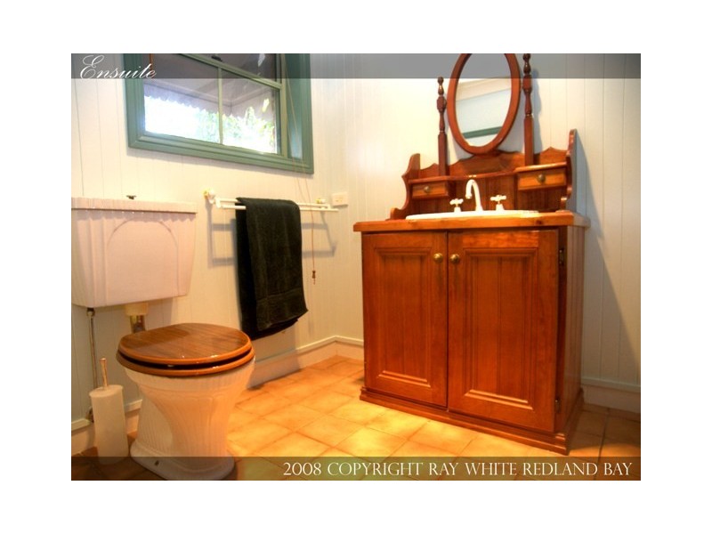 17 Muscat Avenue, Victoria Point QLD 4165