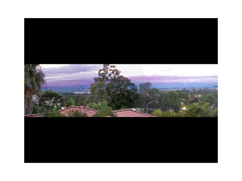 30 Aberdeen Court, Highland Park QLD 4211