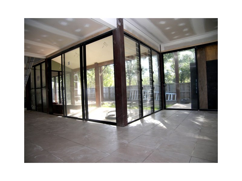 13 Spike Street, Redland Bay QLD 4165