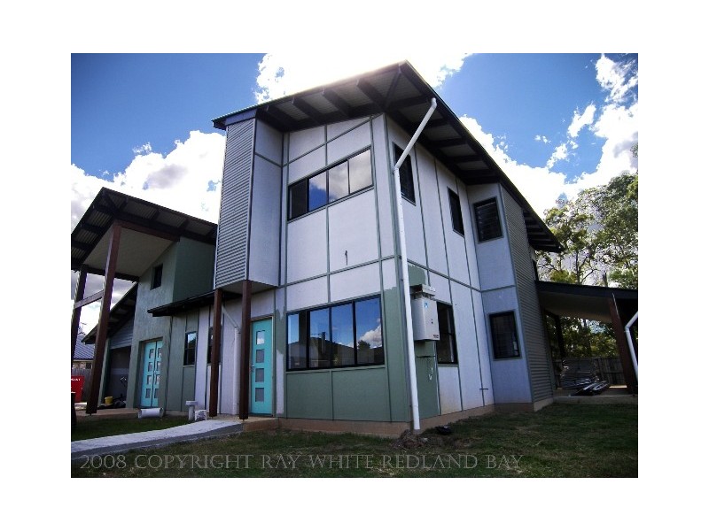 13 Spike Street, Redland Bay QLD 4165