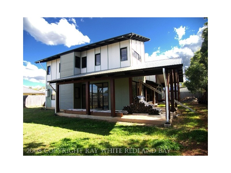 13 Spike Street, Redland Bay QLD 4165