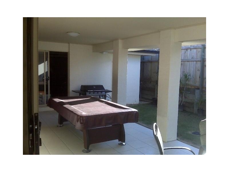 36 Ebony Crescent, Redland Bay QLD 4165