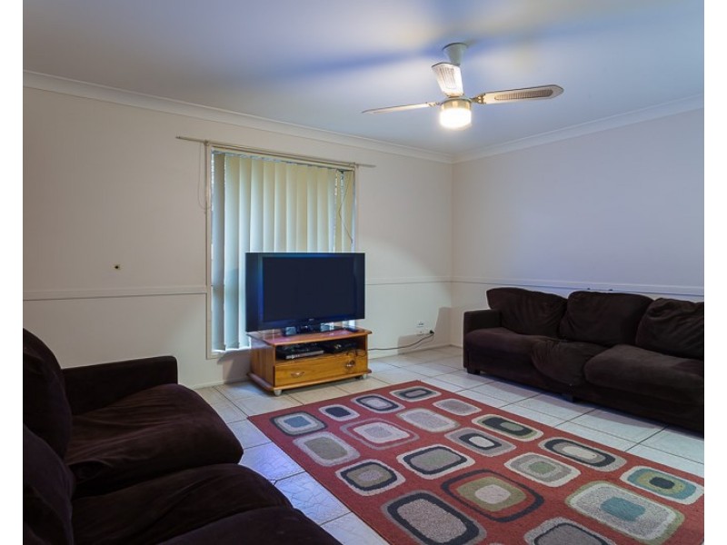 7 Michael Street, Redland Bay QLD 4165