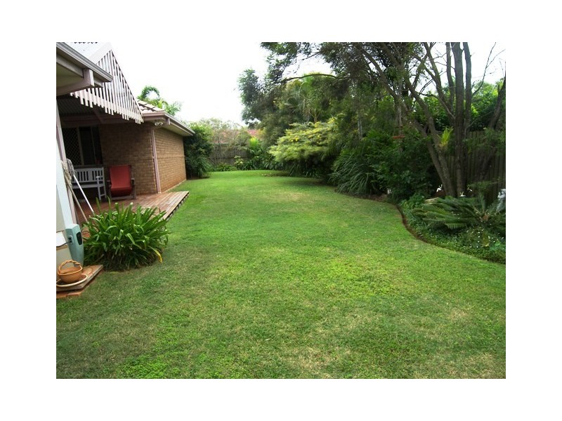 3 Gleneagles Court, Redland Bay QLD 4165